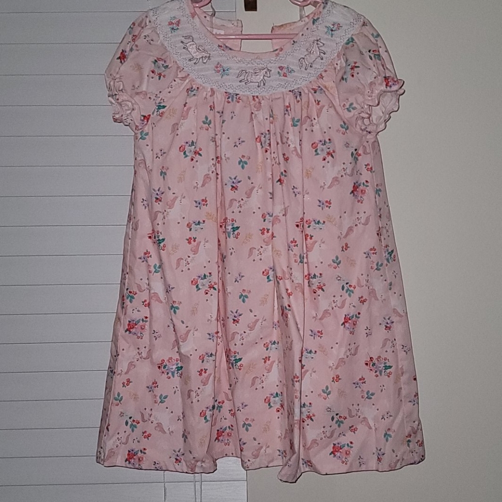 Girl dress